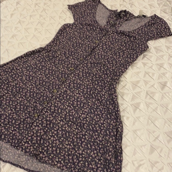 🎃 FINAL PRICE! Adorable Floral Dress - cute back! - Picture 2 of 7